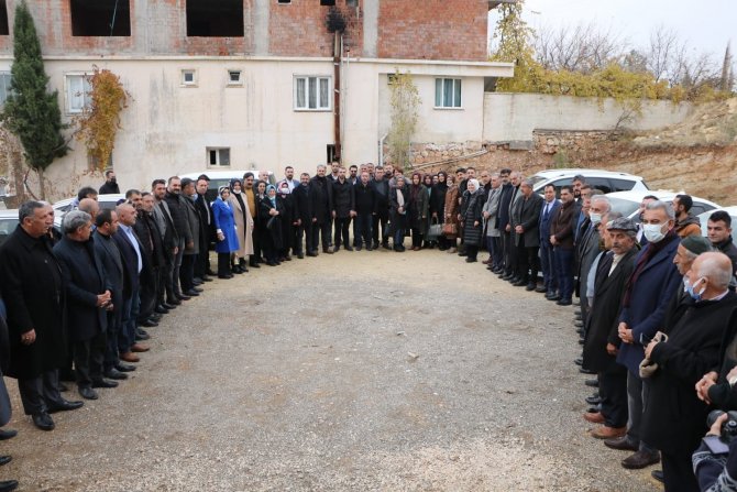 Ak Parti Diyarbakır İ̇l Başkanı Aydın: “Ak Partiyi Ak Parti Yapan Halktır”