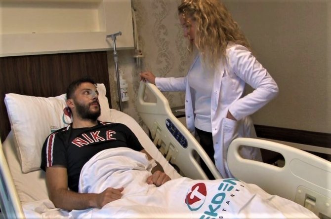 Hakan Çinemre, Tekden’de Ameliyat Oldu