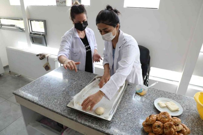 Yenişehir Belediyesi Nitelikli Kalifiyeli Eleman Yetişmek İçin Kurslar Açtı