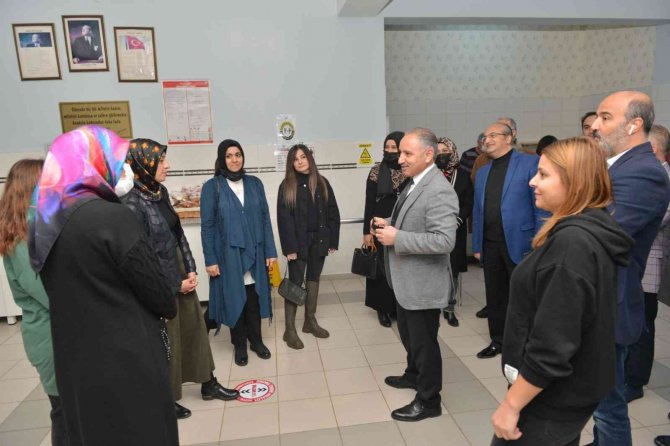 Elazığ’da ‘Muhabbetimiz Bol Olsun’ Projesi Sürüyor