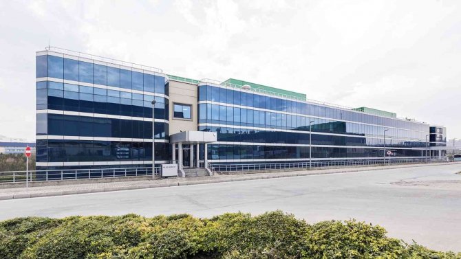 Elektrikli Eactros’ta Mercedes-benz Türk Kamyon Ar-ge Ekibi İmzası