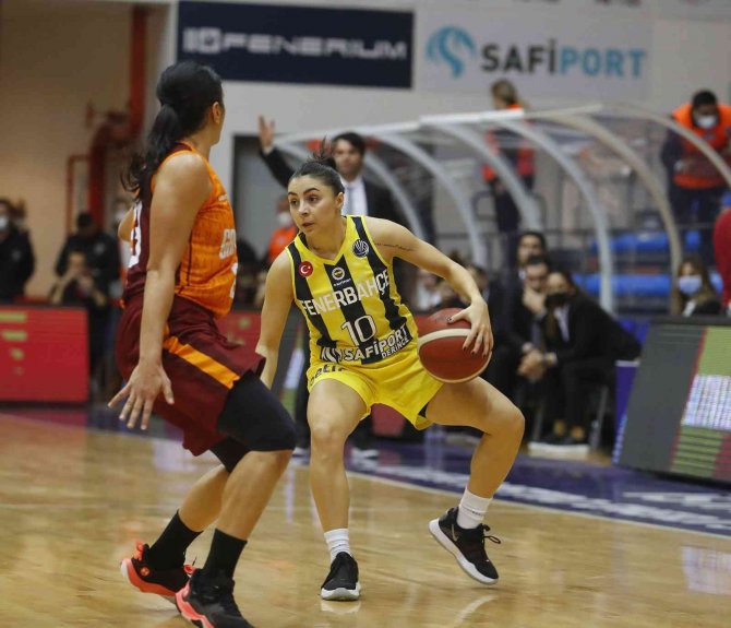 Poto Derbisini Fenerbahçe Farklı Kazandı
