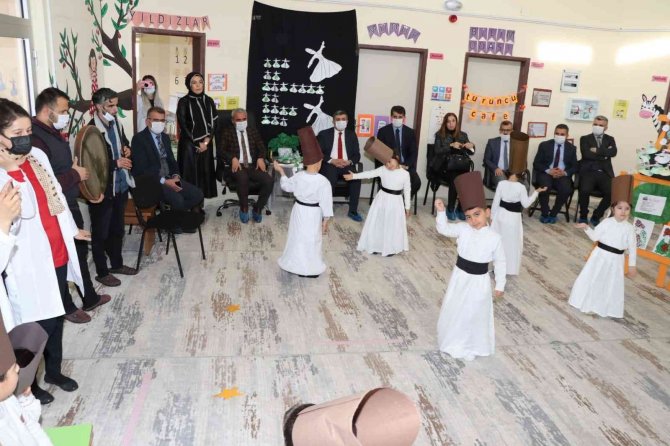 Hakkarili Minikler Mevlâna Haftasını Kutladı