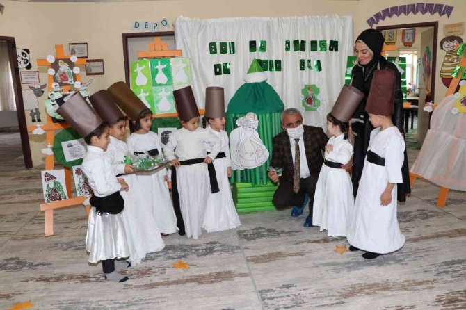 Hakkarili Minikler Mevlâna Haftasını Kutladı