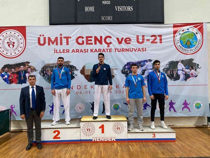 Kartepe Belediyespor, Sakarya’dan Madalya İle Döndü