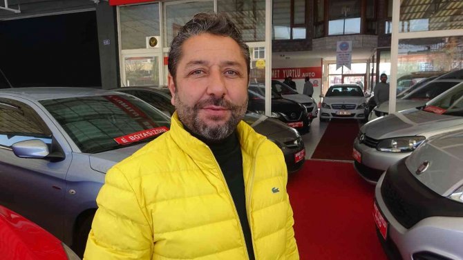 İ̇kinci El Araç Fiyatlarının Freni Patladı