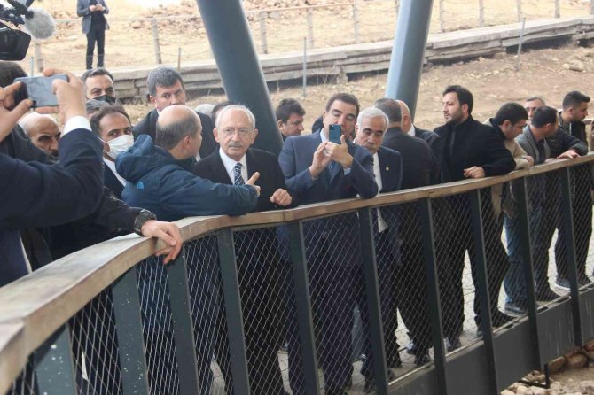 Chp Genel Başkanı Kılıçdaroğlu Göbeklitepe’yi Gezdi