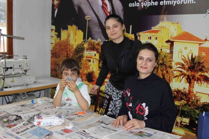 Atık Maddeler Kadınların Elinde Sanata Dönüşüyor