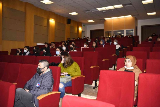 Anadolu Üniversitesi Lösev Fayda Kulübü Öğrencilerle Buluştu
