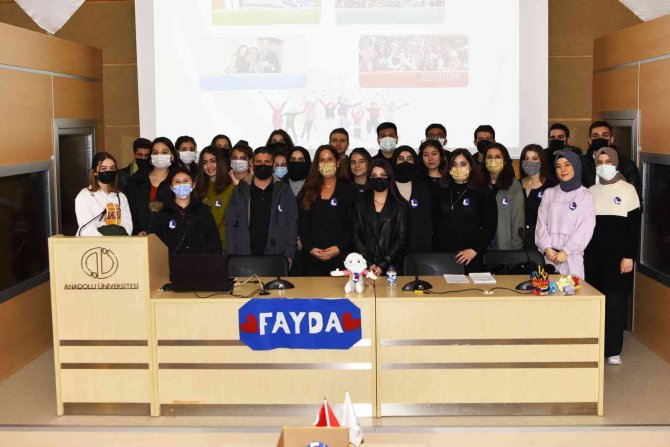 Anadolu Üniversitesi Lösev Fayda Kulübü Öğrencilerle Buluştu