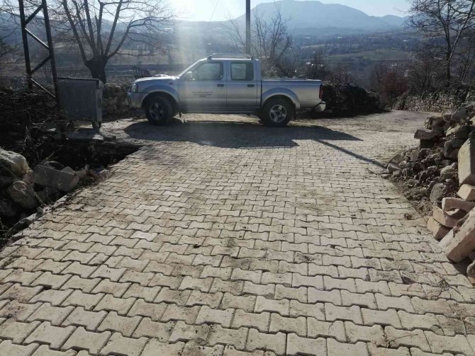 Arapgir’de Kilit Taş Ve Altyapı Çalışmaları Hızlandı
