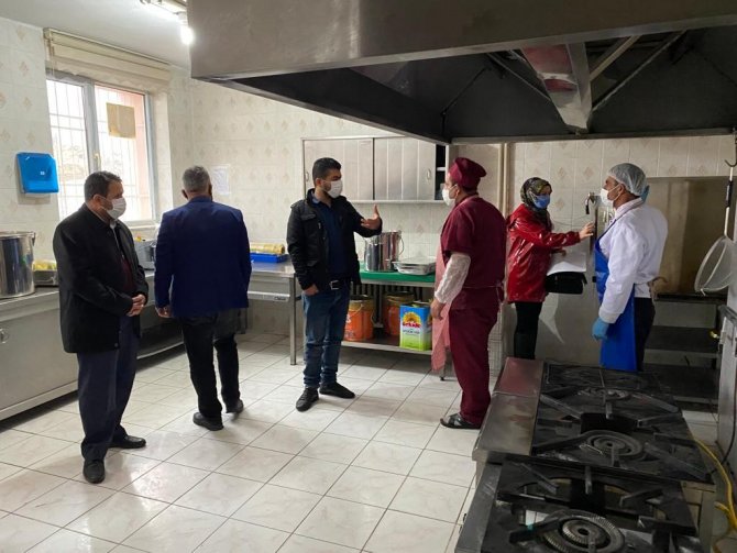 Arguvan’da Okul Kantinleri Ve Yemekhanelerine Denetim