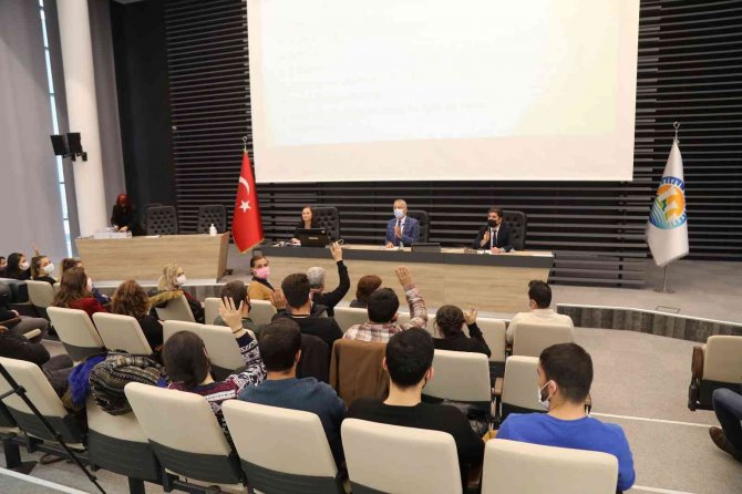 Yerel Yönetimler Ve Kadın Üretici Pazarları Panelde Konuşuldu