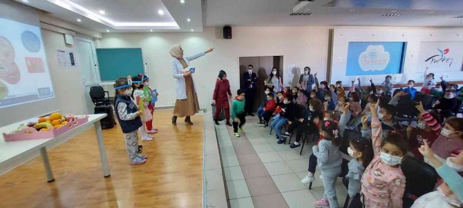 Çocuklar Obeziteye Karşı Bilgilendirildi