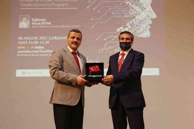 Gazi Üniversitesi’nde Personele “Bedenin Pin Kodları” Konulu Eğitim