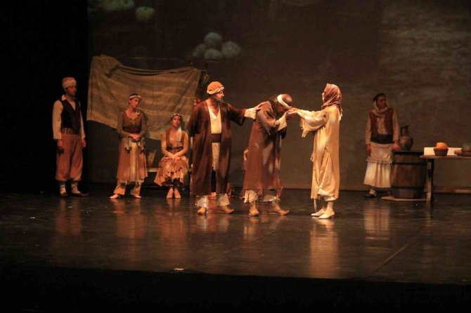 Samsun’da ‘Yunus Emre’ Balesi Dünya Prömiyeri