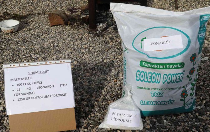 Çiftçilere Bulamaç Ve Asit Yapımı Uygulamalı Olarak Öğretildi