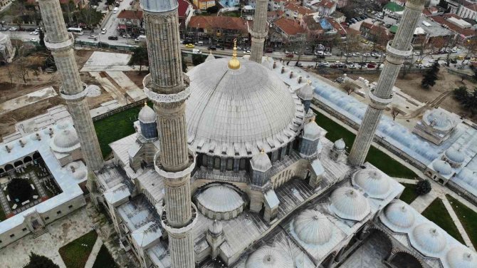 Selimiye Camii Restore Ediliyor