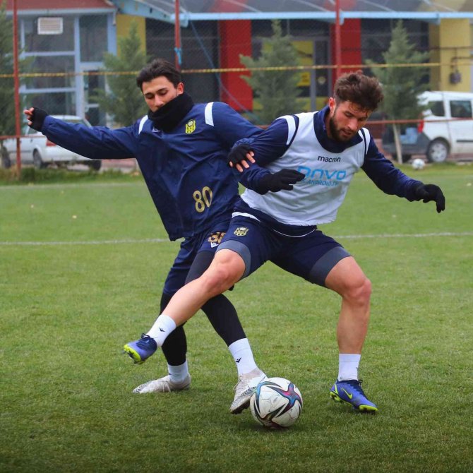Yeni Malatyaspor Kötü Gidişata Dur Demek İstiyor