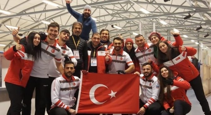 ’Türkiye Curling Takımları’nın Başarısına Dpü Katkısı
