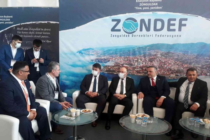 Madenci Korosu, Zonguldak Günleri’nin Açılışında Konser Verdi