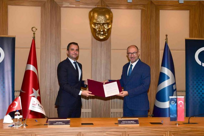 Anadolu Üniversitesi Ve Türi̇b Arasında İş Birliği Protokolü İmzalandı