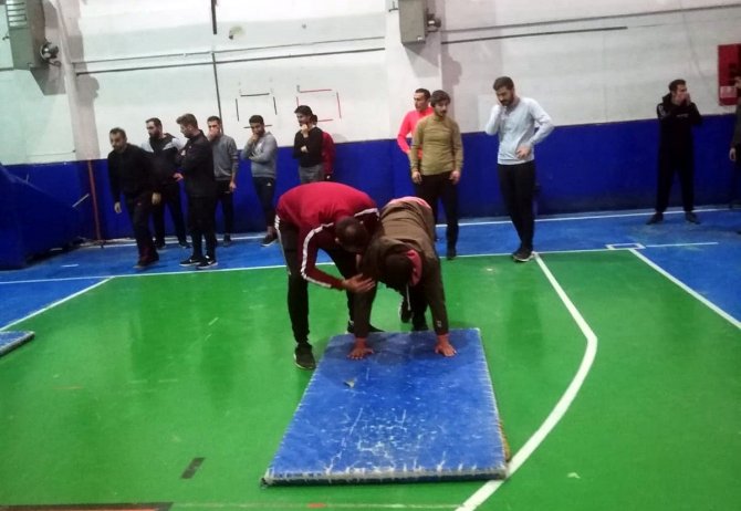 Van’da Pomem Kursuna Yoğun İlgi