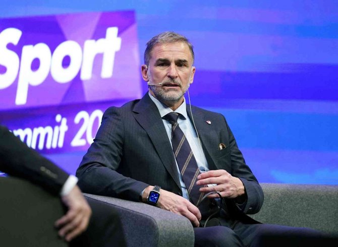 Stefan Kuntz: "Yönetici Açıklamaları Türk Futbolunun Saygınlığına Zarar Veriyor"