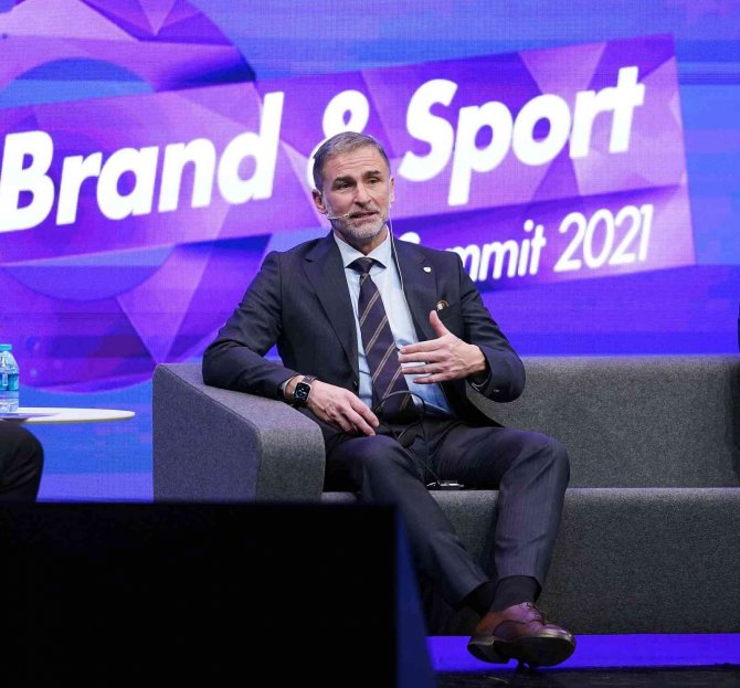 Stefan Kuntz: "Yönetici Açıklamaları Türk Futbolunun Saygınlığına Zarar Veriyor"