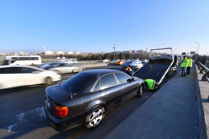 Ankara Büyükşehir Belediyesi’nden Ücretsiz Çekici Hizmeti