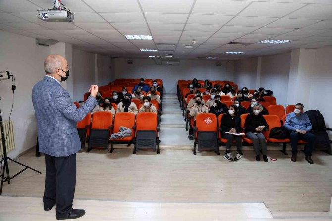 Ataşehir’de Öğrencilere İklim Semineri