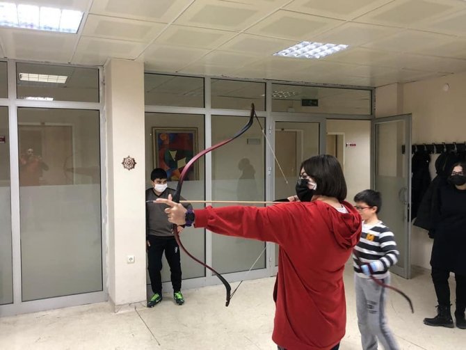 Bayburt’ta Geleneksel Türk Okçuluğu Yaşatılmaya Devam Ediyor