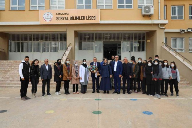 Beyazgül Liseli Öğrencilerle Bir Araya Geldi