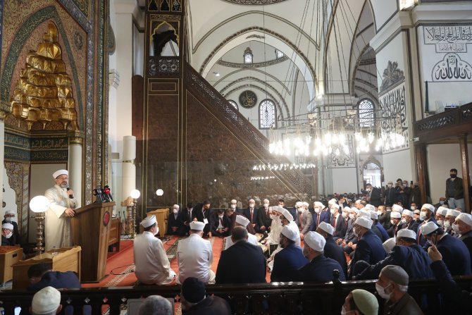 Diyanet İ̇şleri Başkanı Erbaş: “Kur’an-ı Kerim Bütün İnsanlar İçin Bir Hayat Rehberidir”