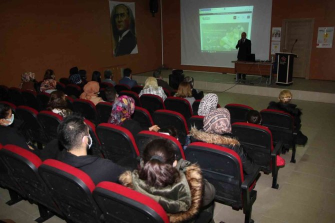 Elazığ’da ’Finansal Okuryazarlık Ve Kadının Ekonomik Güçlenmesi’ Eğitimi