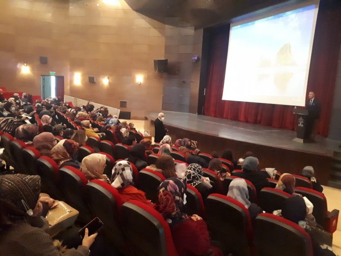 Halk Eğitim Merkezinde Usta Öğreticilere Aşı Farkındalığı Eğitimi