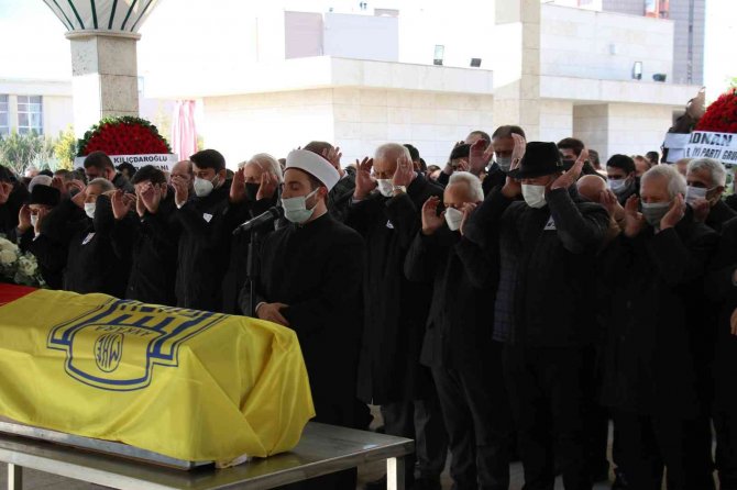 Ankaragücü Onursal Başkanı Aydın Son Yolculuğuna Uğurlandı