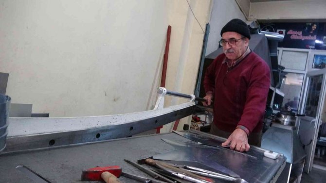 Geciken Kış Baca Ve Davlumbaz Temizliğini Unutturdu