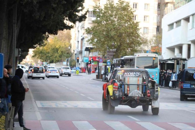 Türkiye Off-road Şampiyonası Öncesi Yarışmacılar Gösteri Yaptı