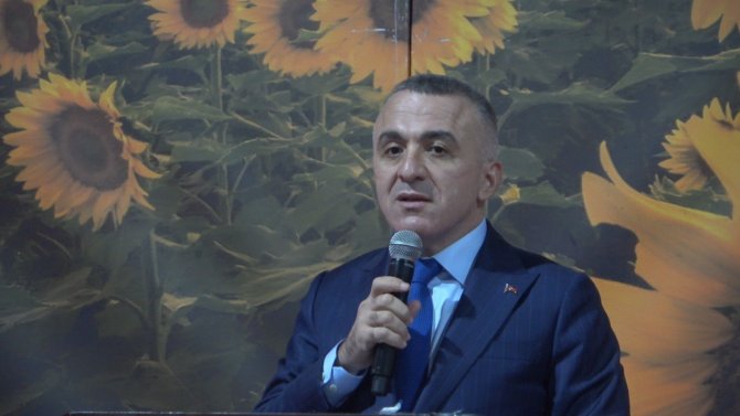 Tarım, Hayvancılık, Gıda, Sanayi Ve Otomotiv Fuarı Açıldı
