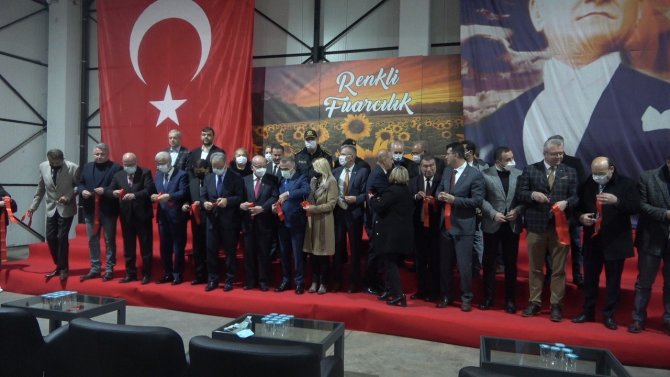 Tarım, Hayvancılık, Gıda, Sanayi Ve Otomotiv Fuarı Açıldı