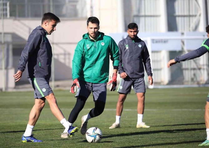 Konyaspor, Fatih Karagümrük Maçı Hazırlıklarını Tamamladı