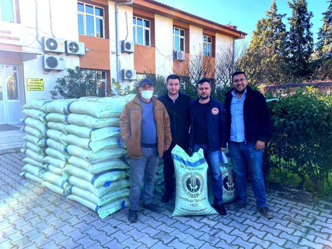 Manisa’da Çiftçilere Buğdayda Tohum Desteği