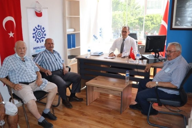 Memleket Partisi Kuşadası İ̇lçe Başkanı Sargın Ve Yönetimi Görevden Alındı