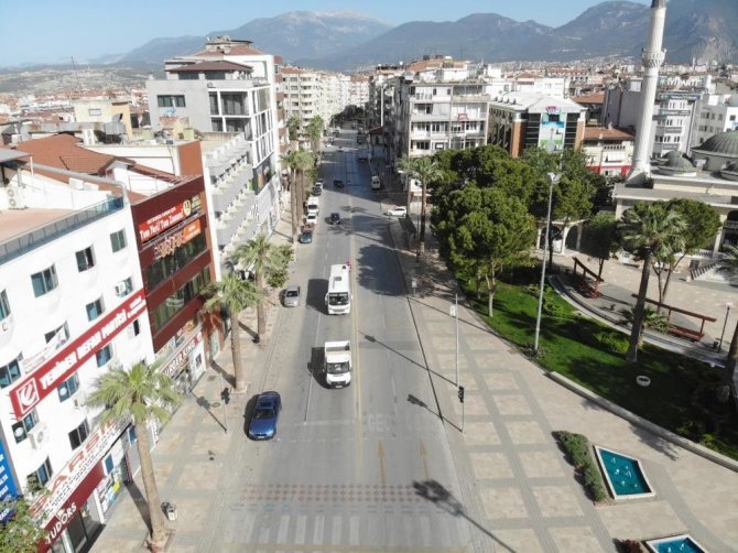 Meteorolojiden Kuvvetli Rüzgar Ve Fırtına Uyarısı