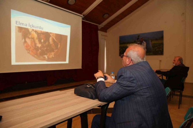 Çiftçi Evi’nde Ceviz Yetiştiriciliği Eğitimi