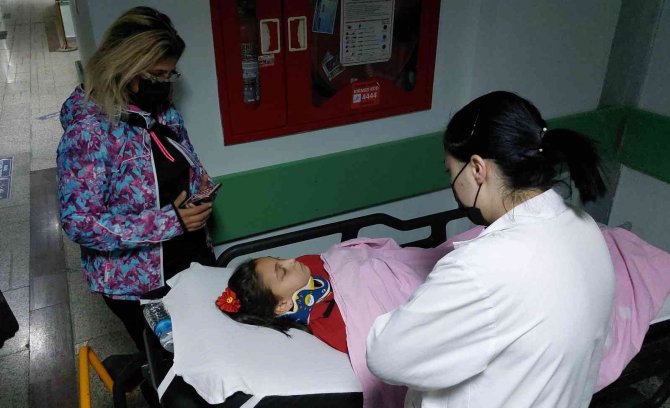 Samsun’da Okula Giden Öğrencilere Motosiklet Çarptı: 2 Yaralı