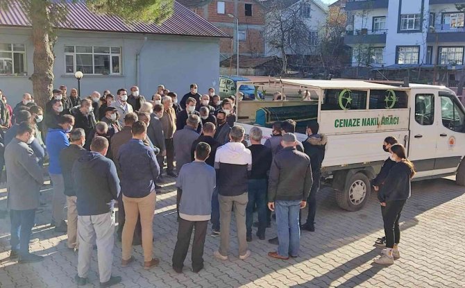 Kazada Hayatını Kaybeden Hastane Çalışanı İçin Tören