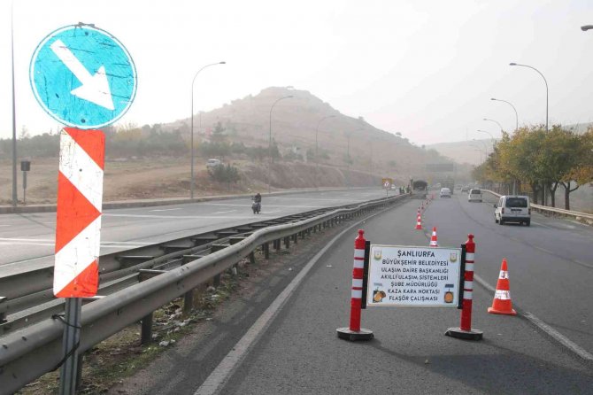 Şanlıurfa’da Yollara İkaz Lambası