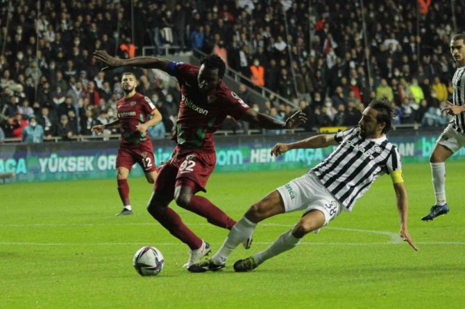 Spor Toto Süper Lig: Altay: 1 - Atakaş Hatayspor: 1 (İ̇lk Yarı)